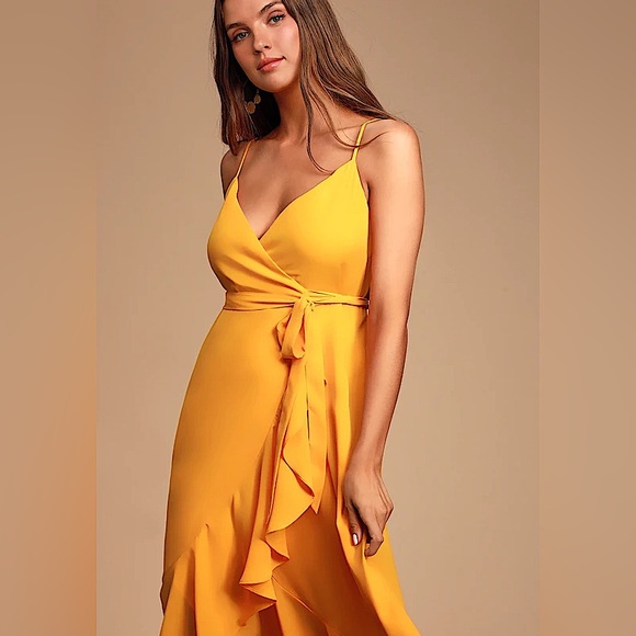 NWT Lulus Manhattan Moment Bright Orange Ruffled Midi Wrap Dress. Size medium. - Picture 9 of 9